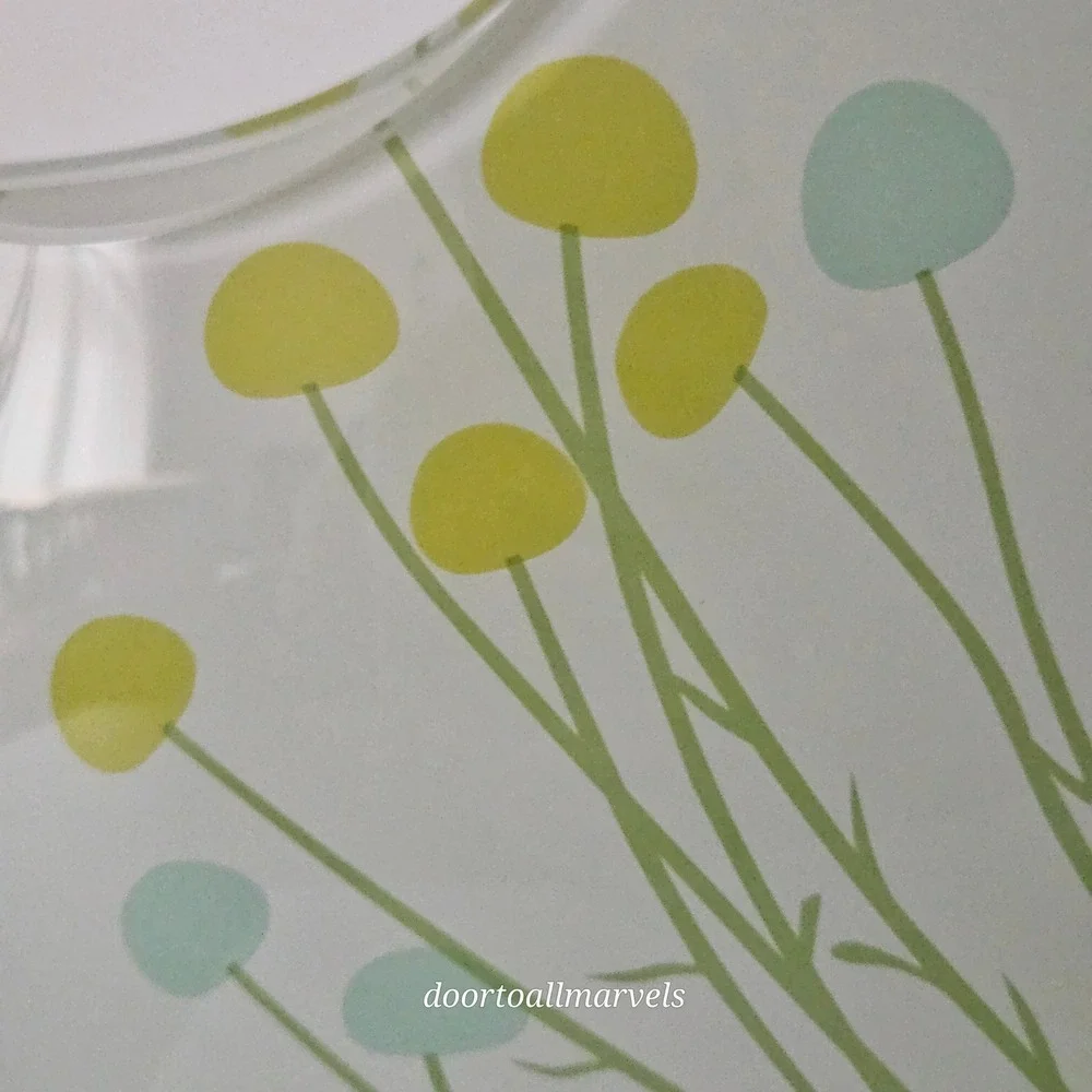 VTG Suspended Art Glass Vase Botanical Allium Floral 10.75